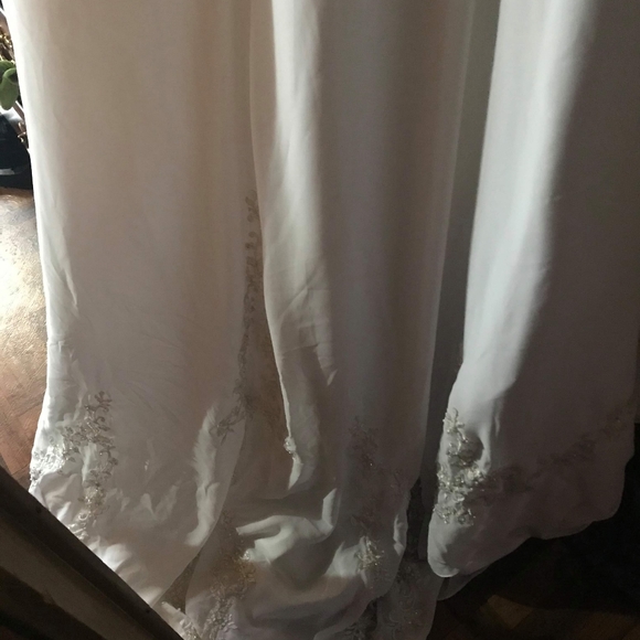 Wedding dress size 12 - Picture 4 of 4